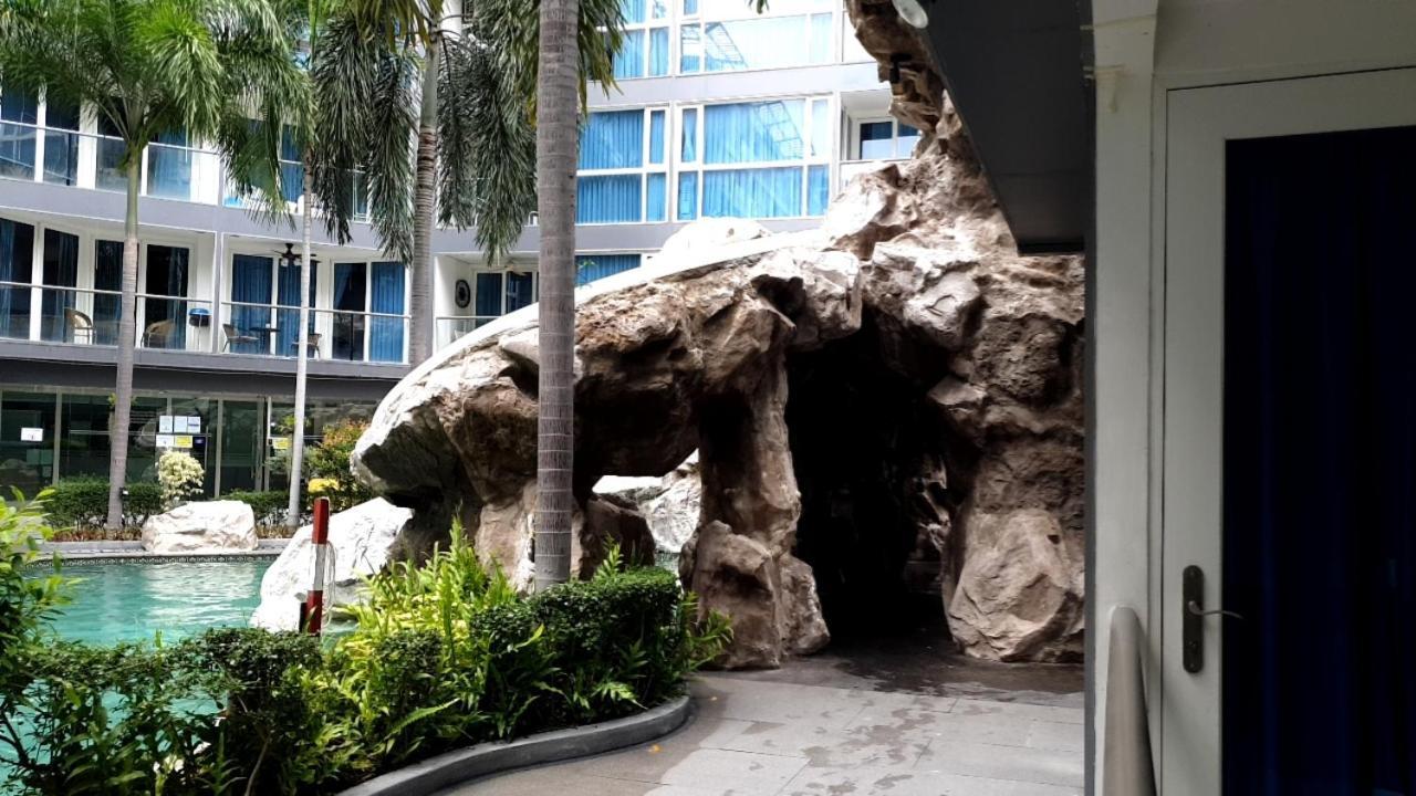 Centara Avenue 2 Bedrooms Pool View Pattaya Ngoại thất bức ảnh