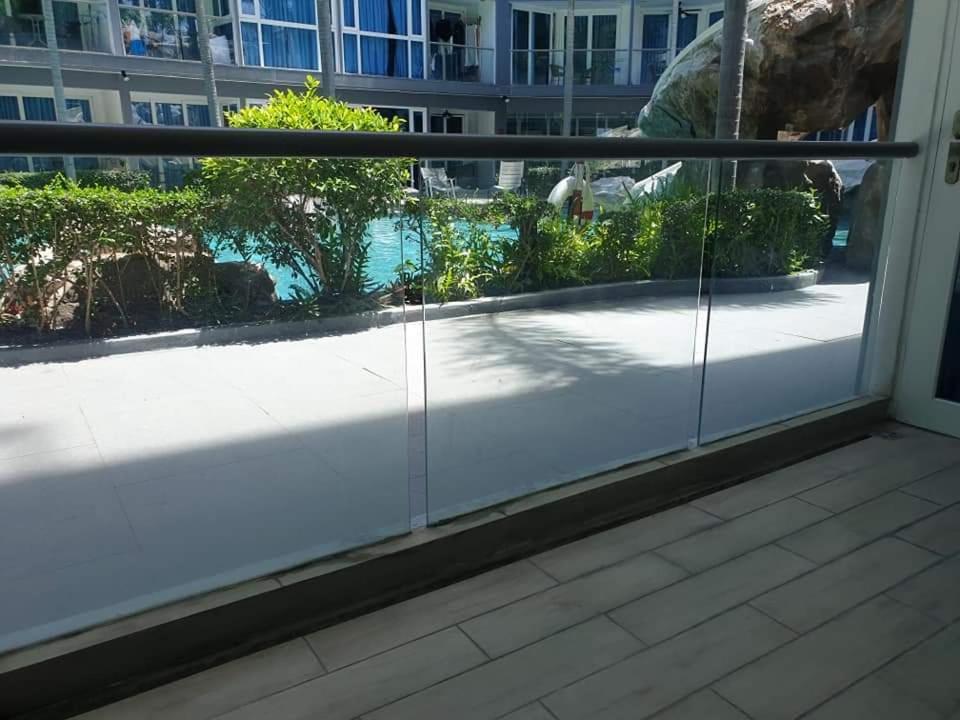 Centara Avenue 2 Bedrooms Pool View Pattaya Ngoại thất bức ảnh